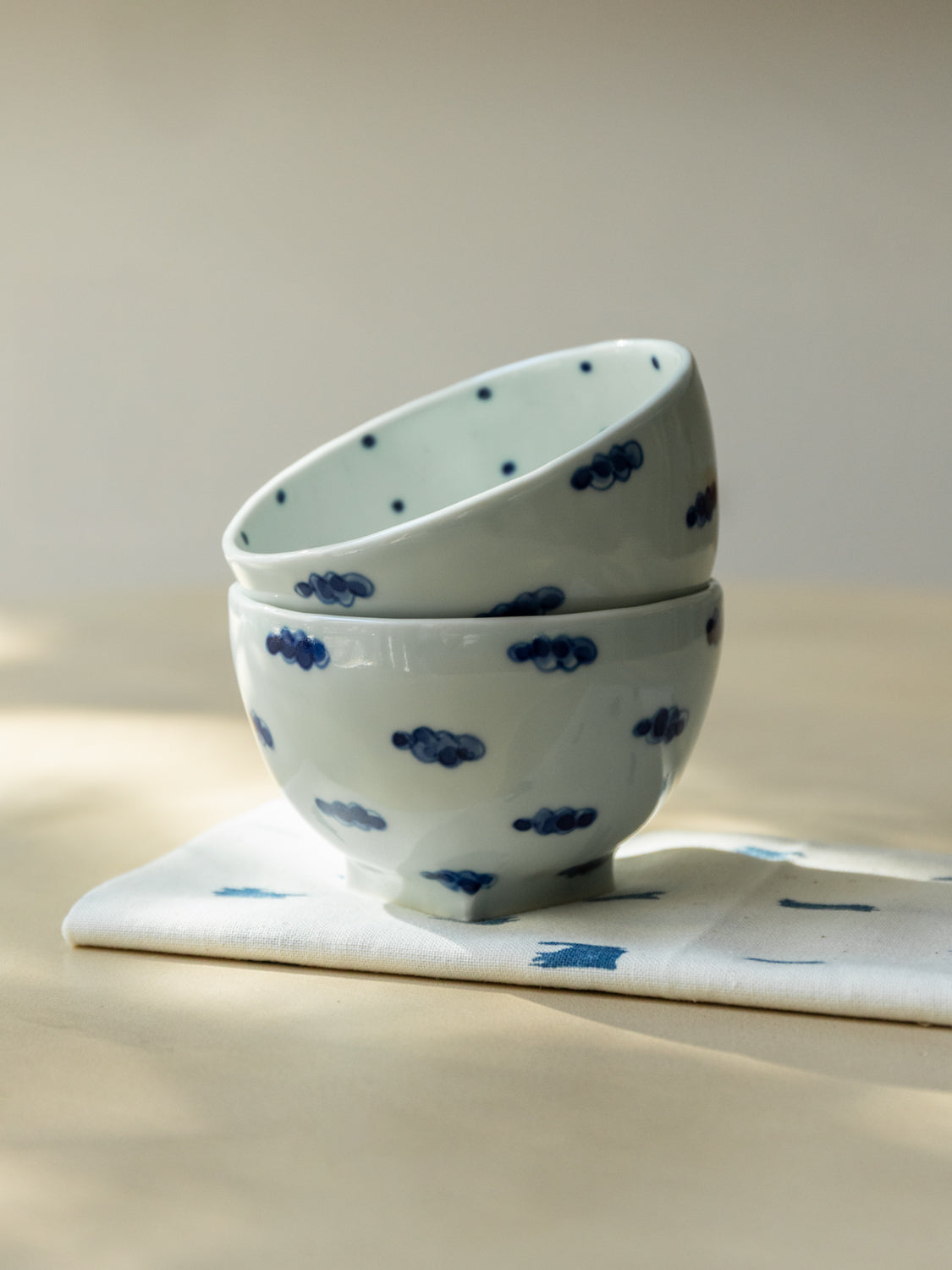 Square Base Tea Cup