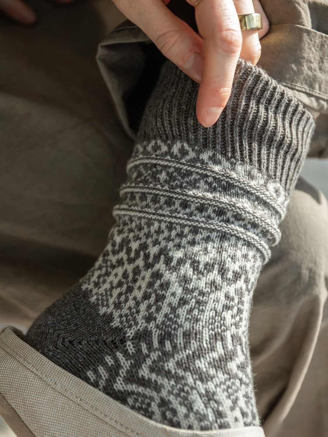 Wool Jacquard Socks, Grey