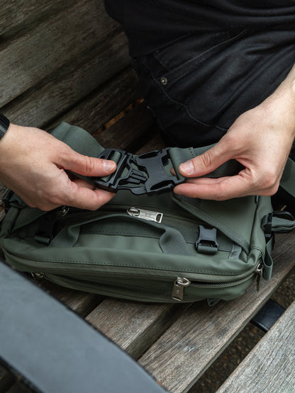 CIE Grid3 2-Way Sling Bag