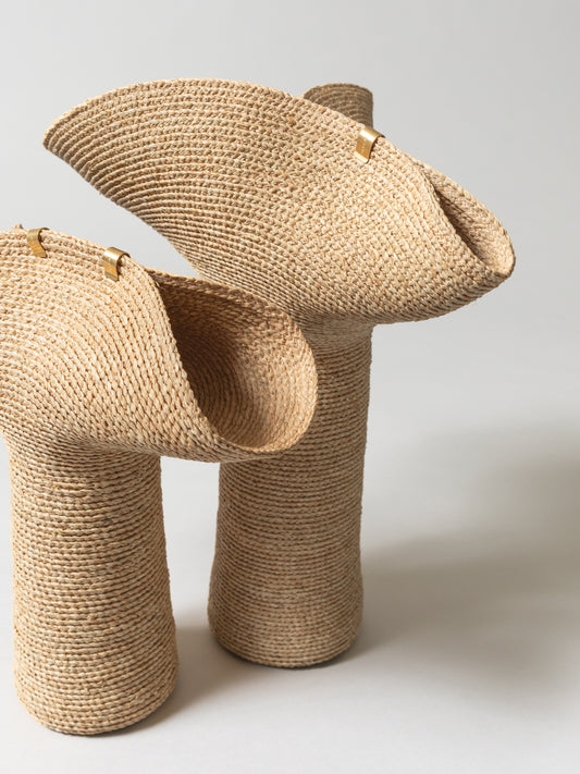 Lapel Vase - Raffia