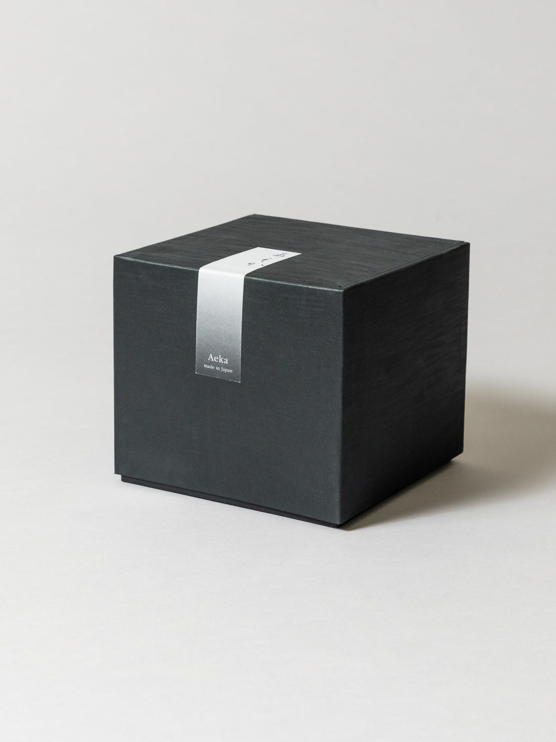 AEKA Object Footed Vase, Black