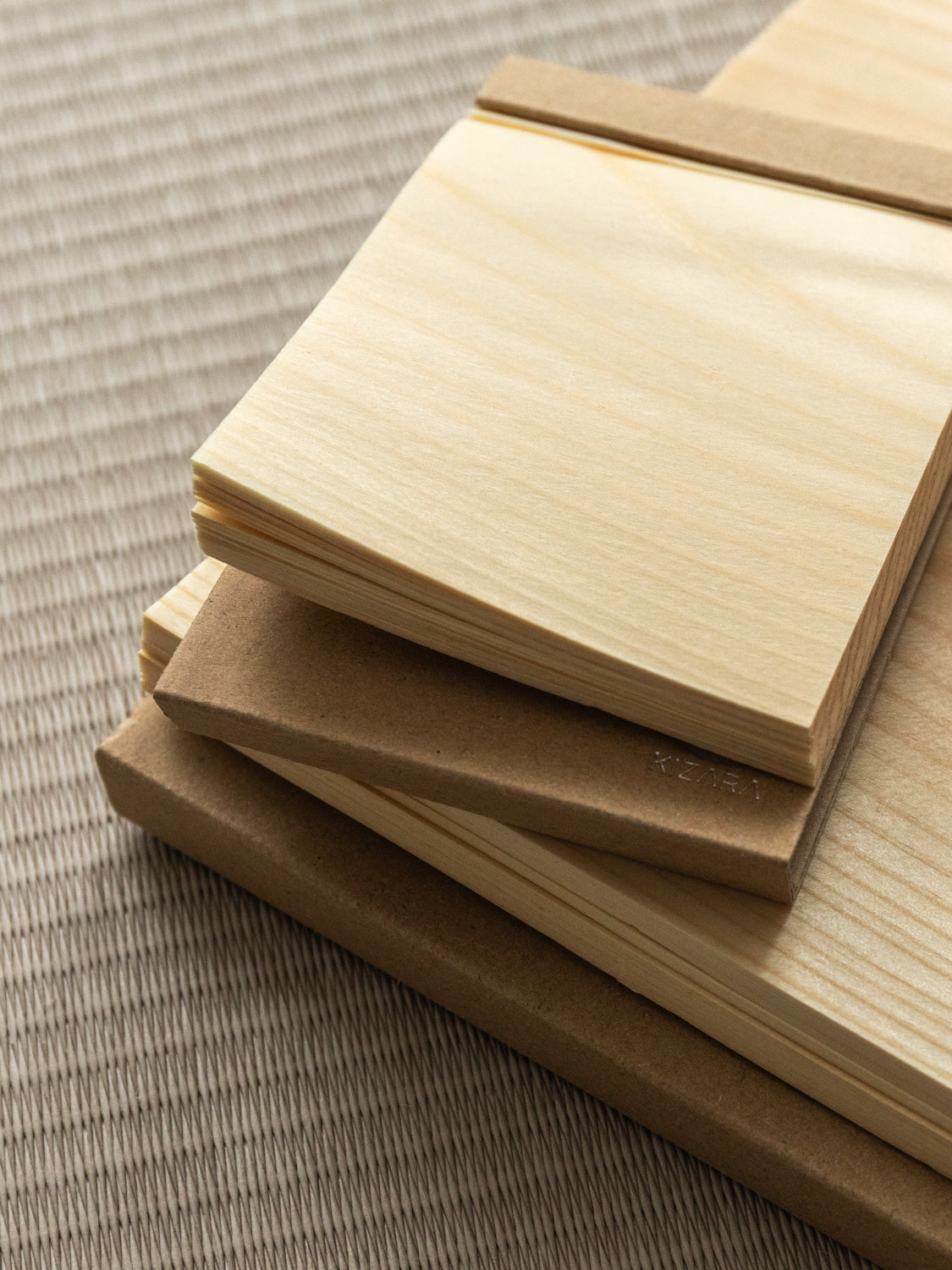 Kizara Wood Sheet Memo Pad