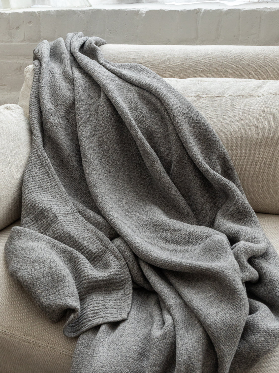 Lana Blanket