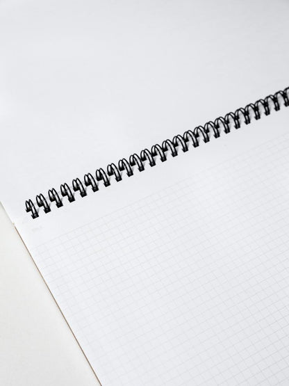 Maruman Mnemosyne - A4 Notebook Grid 5MM